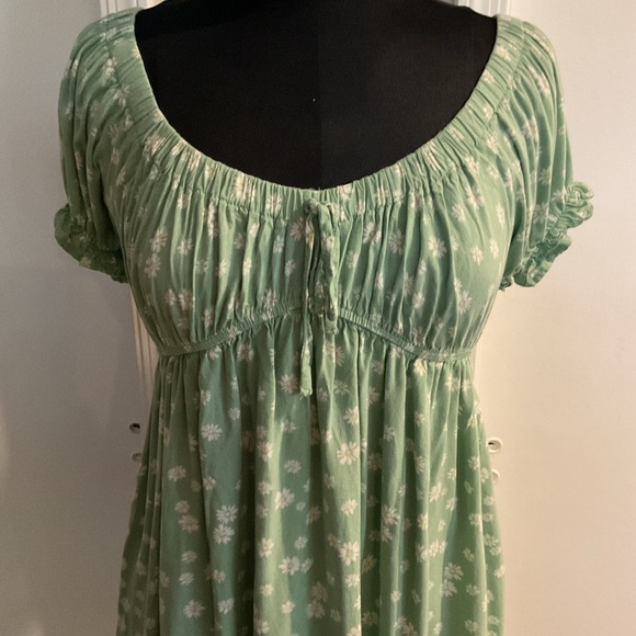 🌸RSQ Daisy Emma Babydoll Dress - Picture 4 of 6